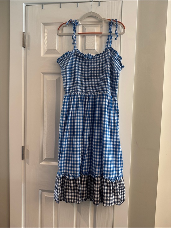 Draper James Dresses & Skirts - Draper James Blue and White Gingham Midi Dress